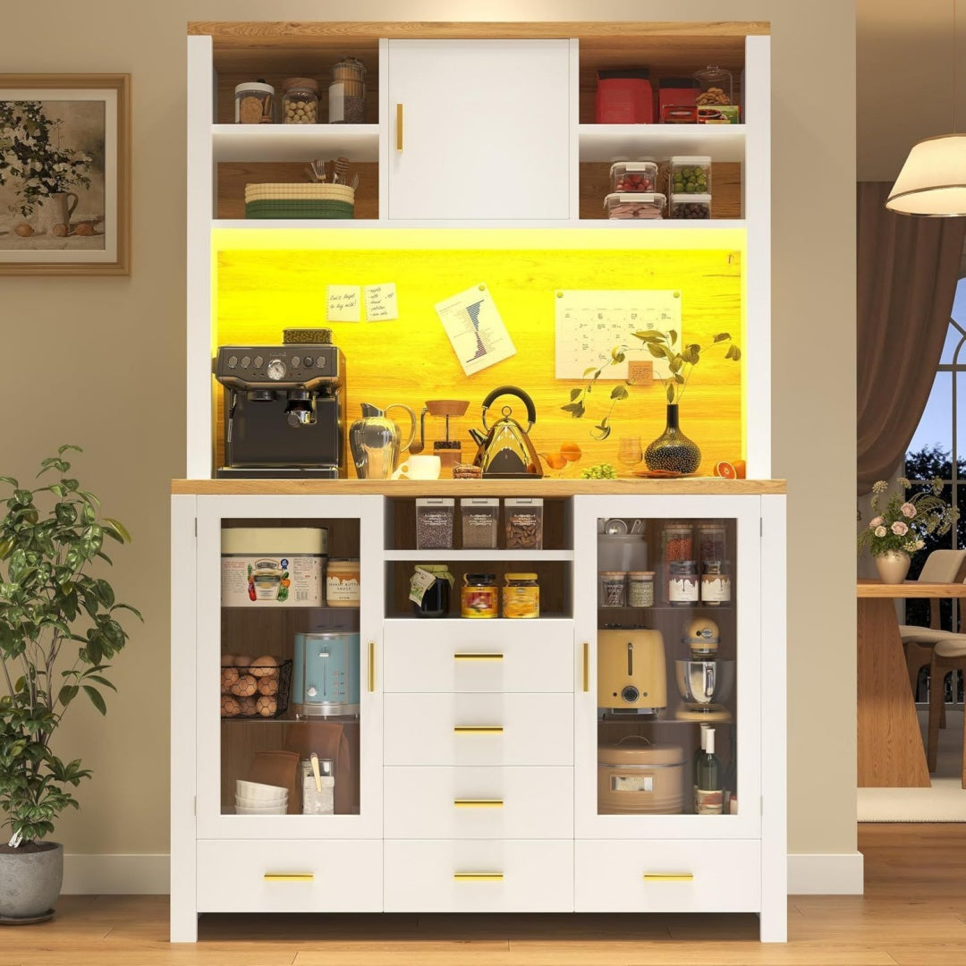 Sideboard mit 4 Tueren und 6 Schubladen